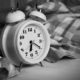 Relógio despertador hora